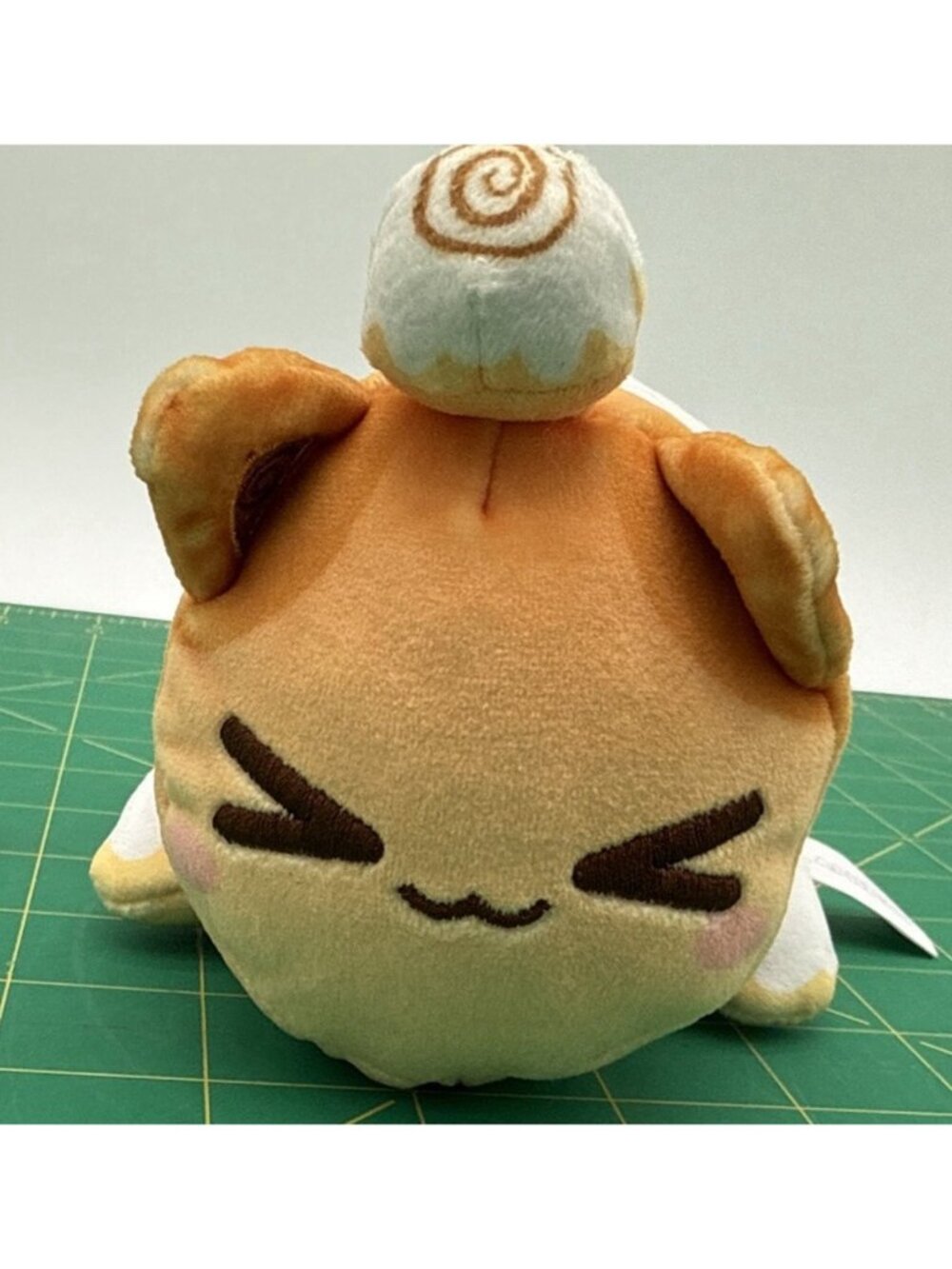 Aphmau MeeMeows Litter 3 Mystery Surprise Plush 6" Cinnamon Roll Cat